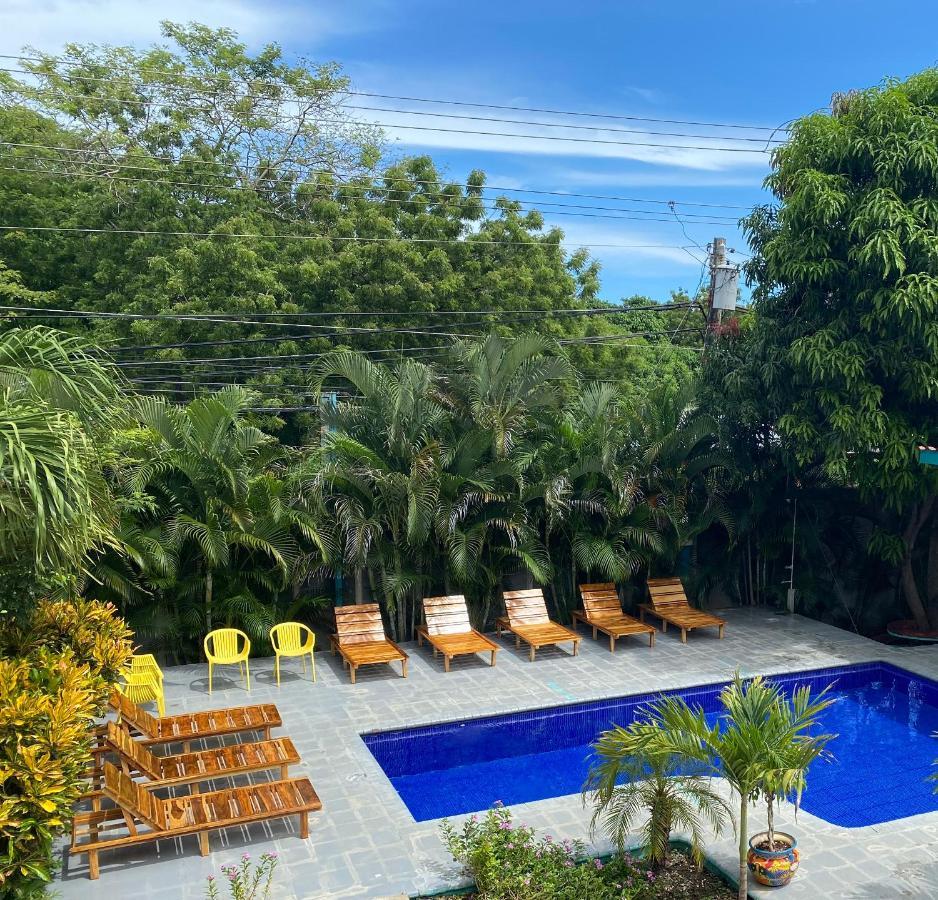 Hotel Diversion Tropical Brasilito Exterior photo